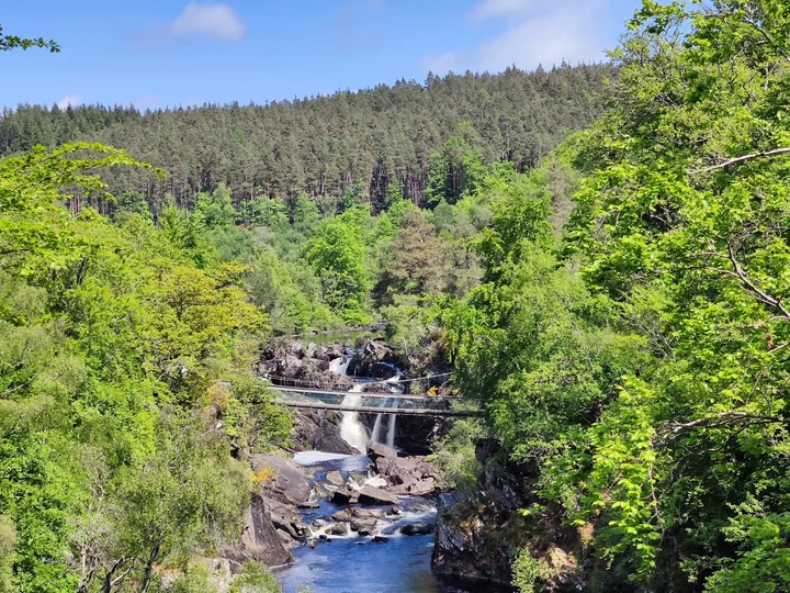 Rogie Falls in Contin, Scotland - Ask AI | mindtrip