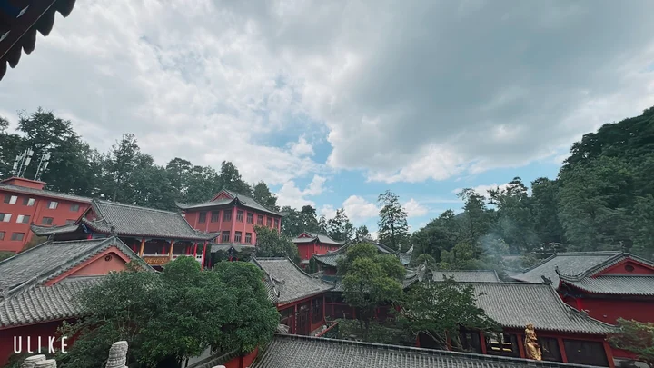 Hongfu Temple in Guiyang, Gui Zhou Sheng - Ask AI | mindtrip