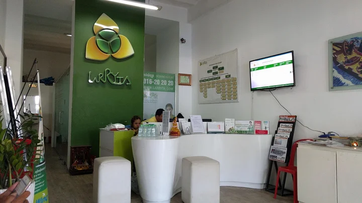 Larryta Express Phnom Penh Branch Bus Stop | Ask Anything