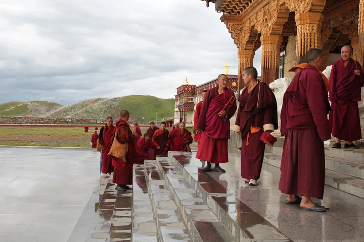 Muya Temple in Sichuan | Ask Anything