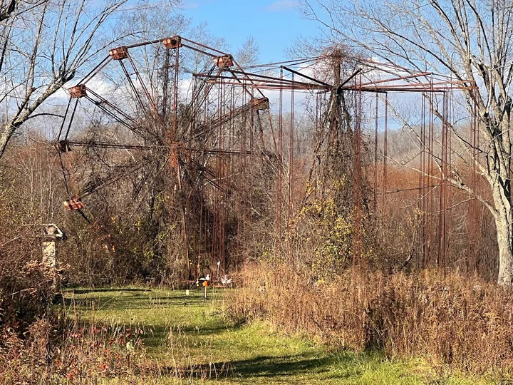 Lake Shawnee Abandoned Amusement Park - Ask AI | mindtrip