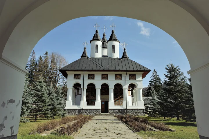 Cheia Monastery in Cheia, Prahova | Ask Anything