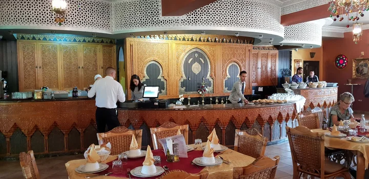 complexe-ksar-ayam-zamane-in-meknes-ask-anything