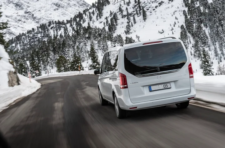 Alpine Shuttle in Moutiers | What to Know Before You Go