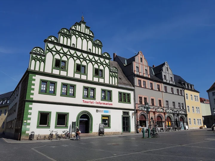 Markt in Weimar, Thüringen - Ask AI | mindtrip