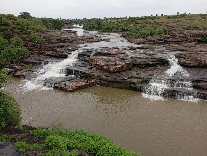 Bhadka Waterfall, Baran Rajasthan - Ask AI | mindtrip