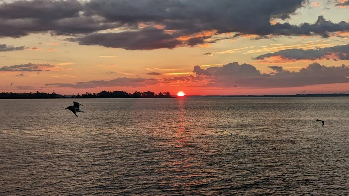 Jamestown-Scotland Ferry in Surry - Ask AI | mindtrip
