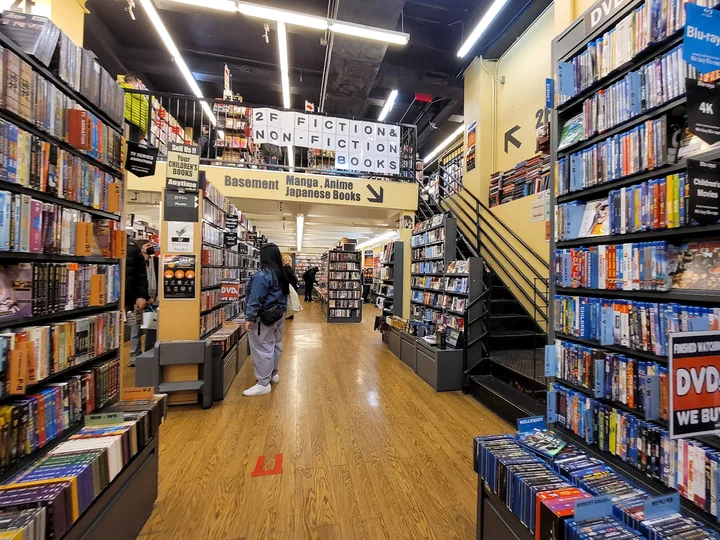 BOOKOFF New York Store in New York City | Ask Anything