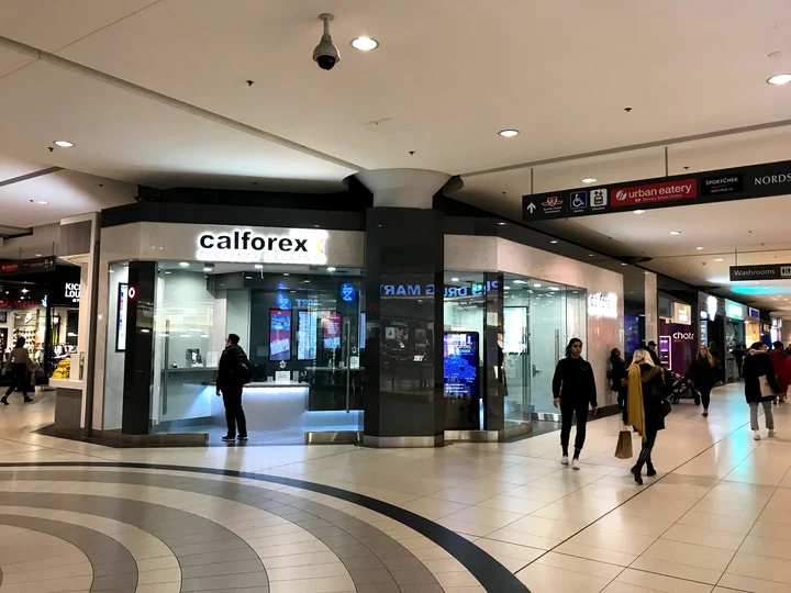 Calforex Currency Exchange-Toronto Downtown