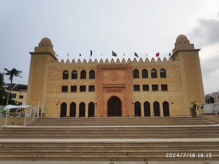 Husami Masjid & Burhani Jamaat Khana - Dawoodi Bohra Community