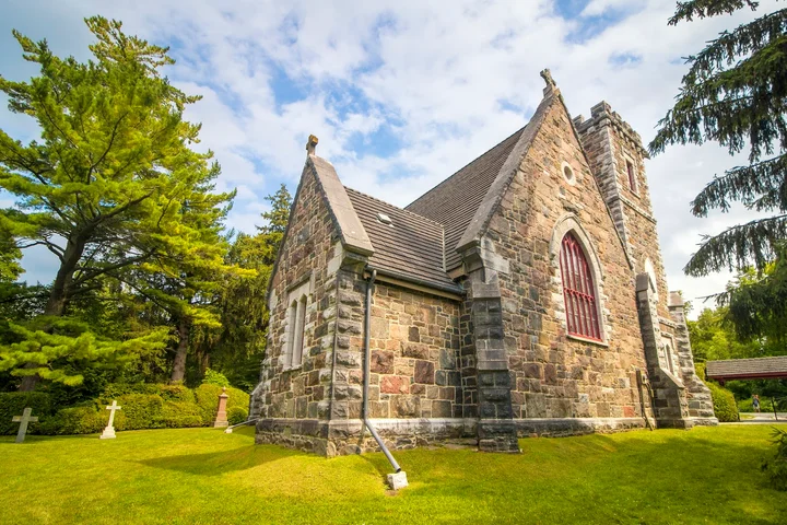 St. George's Anglican Church in Keswick - Ask AI | mindtrip
