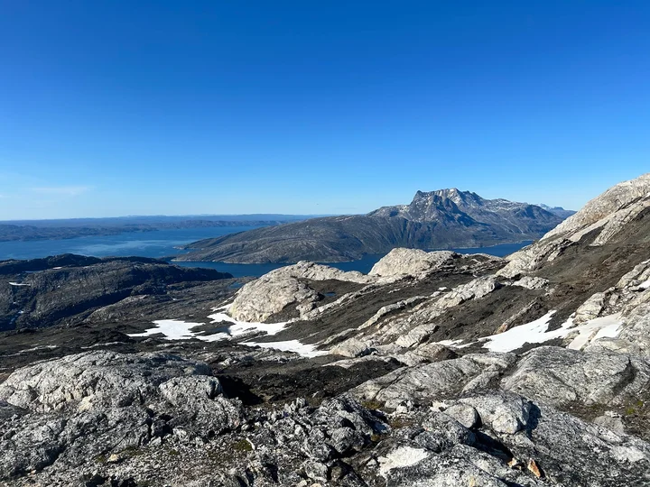 Isikkivik / The View Point in Nuuk - Ask AI | mindtrip