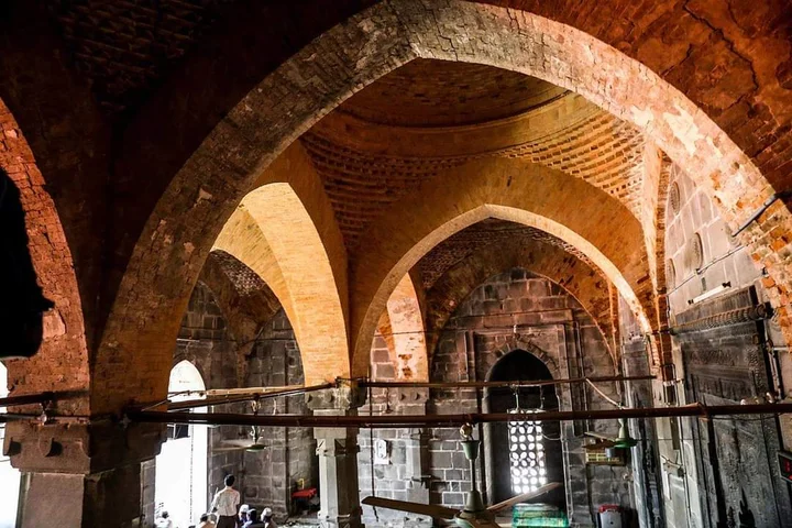 Kusumba Masjid in Rajshahi Division | Ask Anything