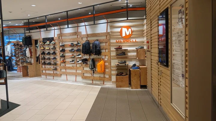 Merrell in Komae, Tokyo - Ask AI | mindtrip