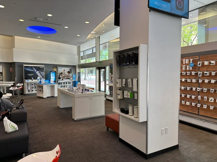 AT&T Store in San Francisco | What to Know Before You Go