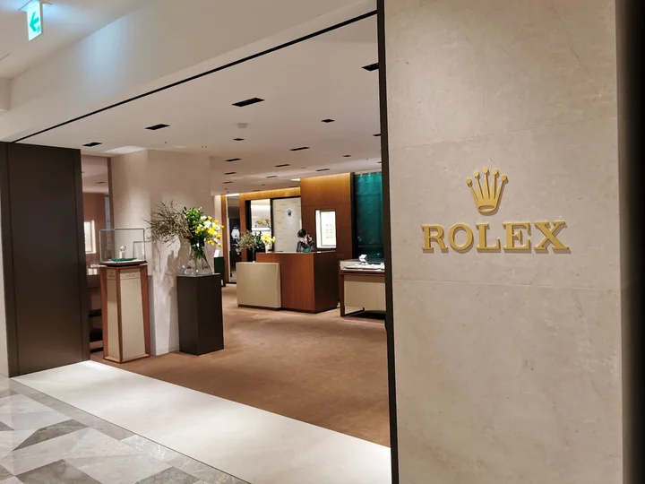ROLEX Shop Mitsukoshi Nihonbashi - Ask AI | mindtrip