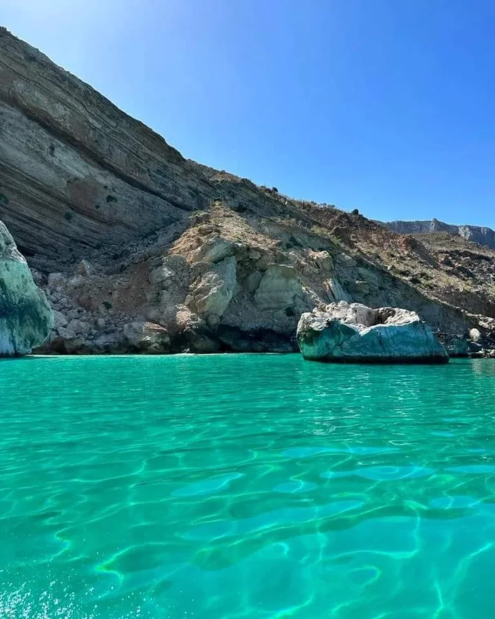 Shoab Beach in Socotra - Ask AI | mindtrip