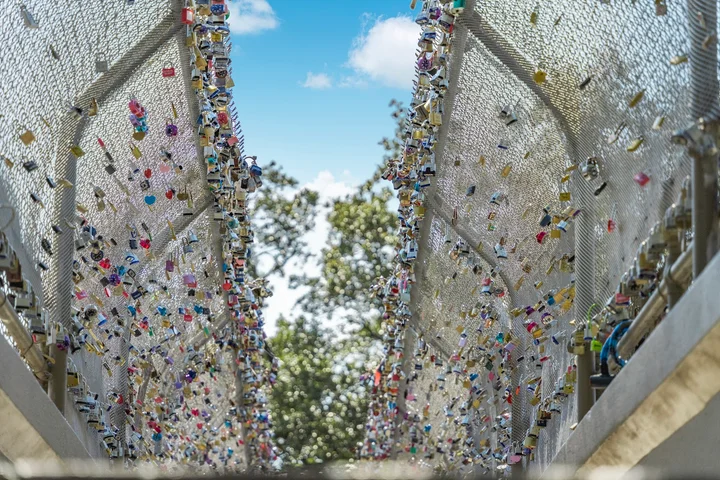 Love Lock Bridge in Houston | What to Know Before You Go