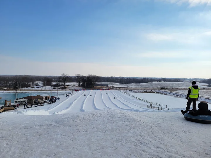 Snowstar in Andalusia, Illinois - Ask AI | mindtrip