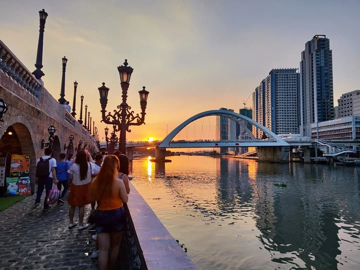 Pasig River Esplanade in Manila - Ask AI | mindtrip