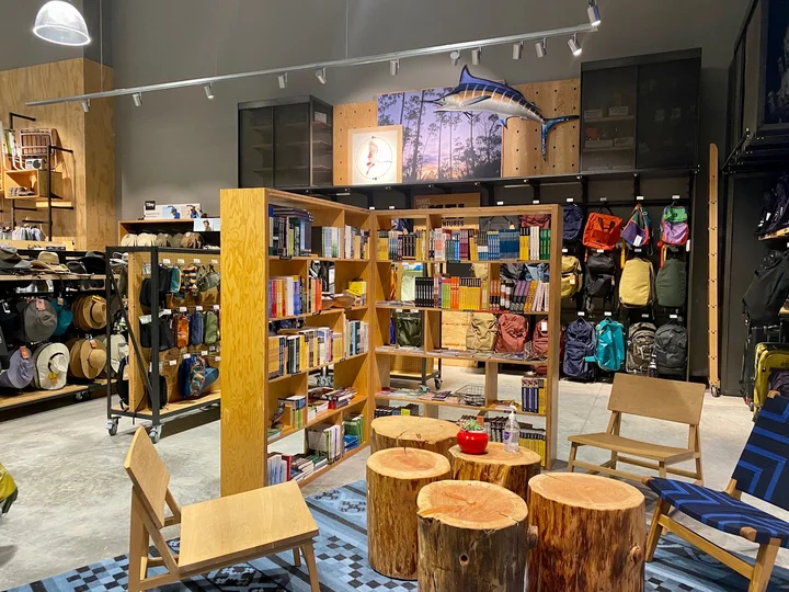 REI in Boca Raton, Florida - Ask AI | mindtrip