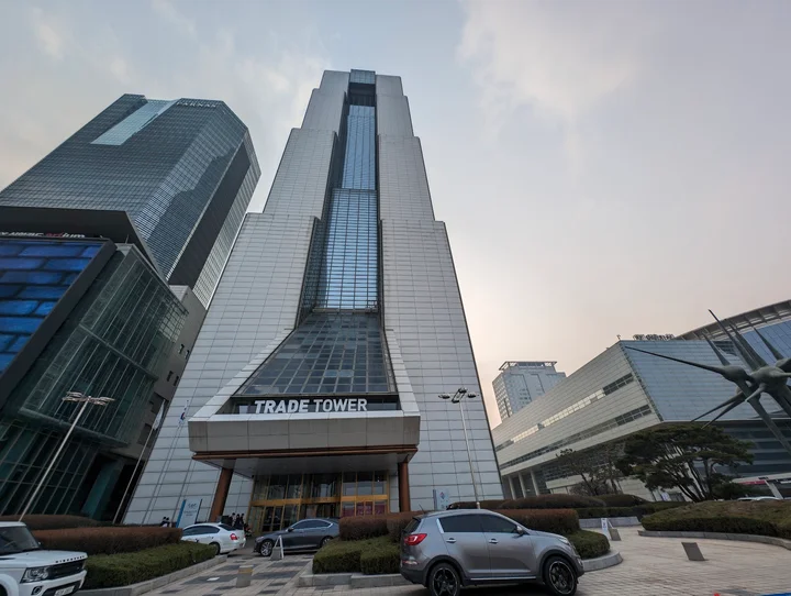 Trade Tower Building in Seoul - Ask AI | mindtrip