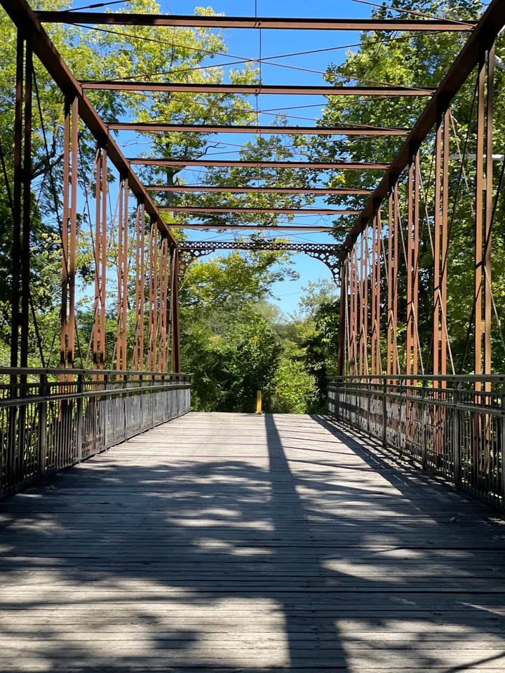 Haunted Bridge in Avon, Indiana - Ask AI | mindtrip