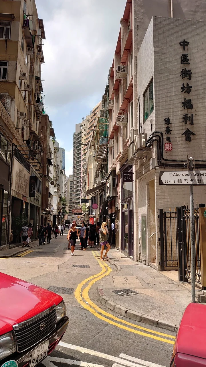 Graham St in Hong Kong, Hong Kong Island - Ask AI | mindtrip