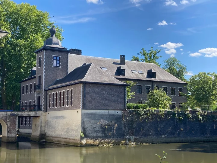 Hof Zevenbergen in Ranst, Vlaams Gewest - Ask AI | mindtrip