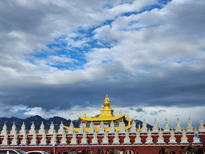 Muya Temple in Sichuan | Ask Anything