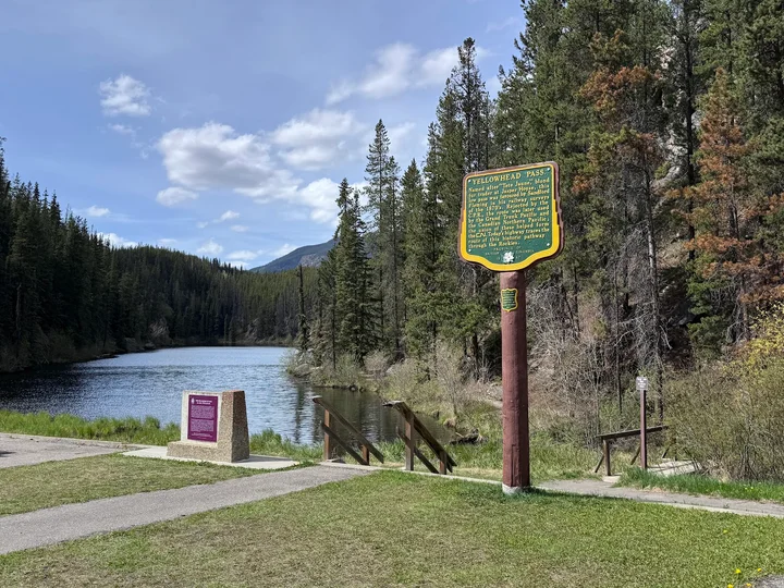 Yellowhead Pass National Historic Site
