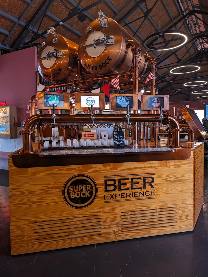 Mercado Beira-Rio in Porto | What to Know Before You Go