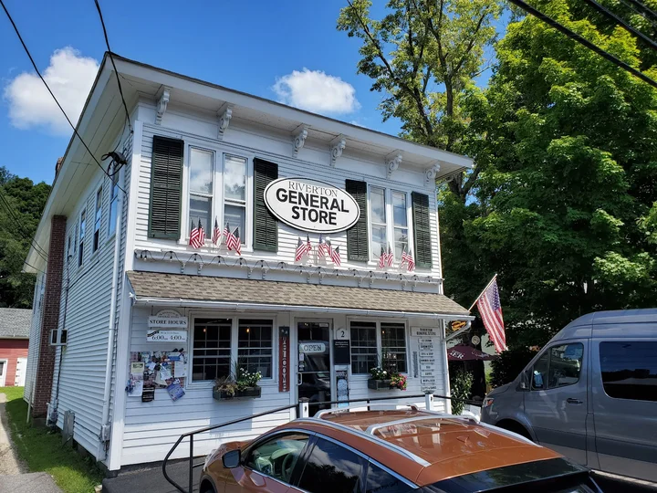 Riverton General Store | What to Know Before You Go