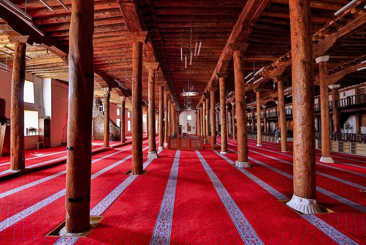 Ulu Mosque in Sivrihisar, Eskişehir - Ask AI | mindtrip