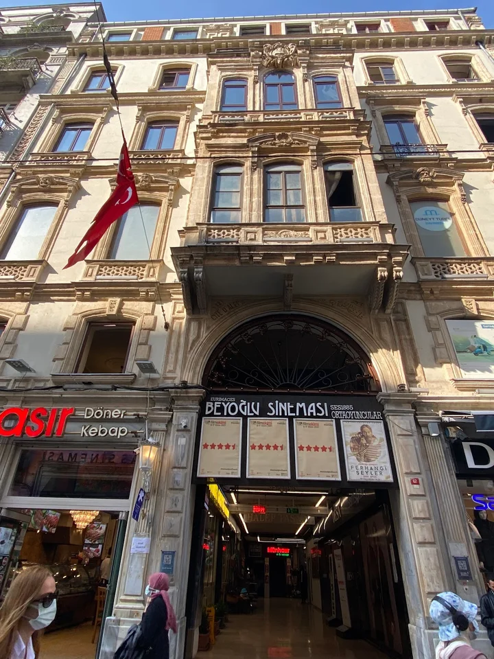 Beyoglu in Istanbul, İstanbul - Ask AI | mindtrip