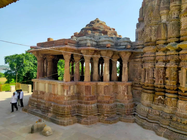 Galteshwar Mahadev Temple in Ambav - Ask AI | mindtrip