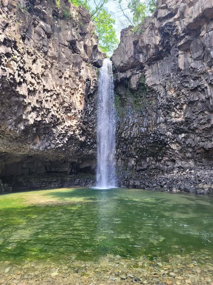 Jaein Waterfall in Yeoncheon-gun - Ask AI | mindtrip