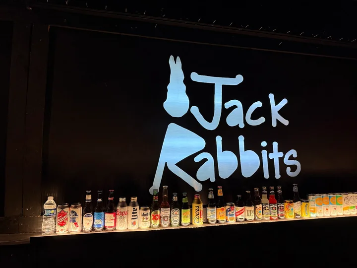 Jack Rabbits Live in Jacksonville, Florida | Ask Anything