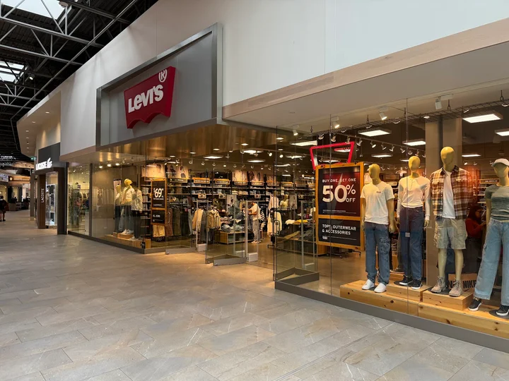Levi's Outlet Store in Leduc, Alberta - Ask AI | mindtrip