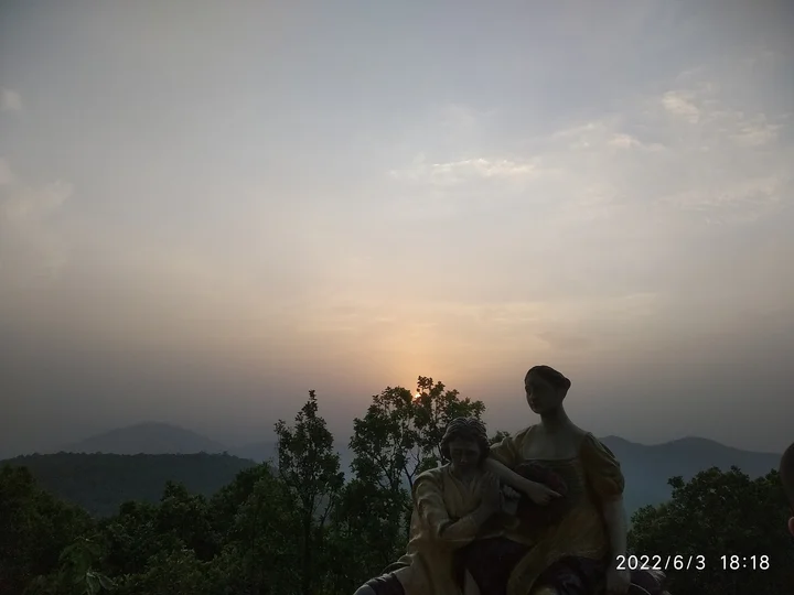 Magnolia, Sunset Point, Netarhat