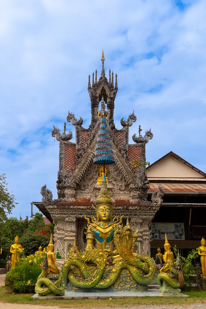 Wat Rattananettharam in Na Di, Prachin Buri | Ask Anything