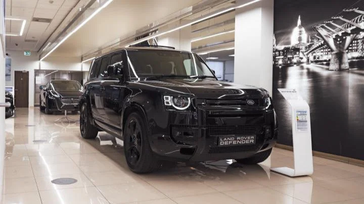 Stratstone Land Rover Mayfair in London - Ask AI | mindtrip