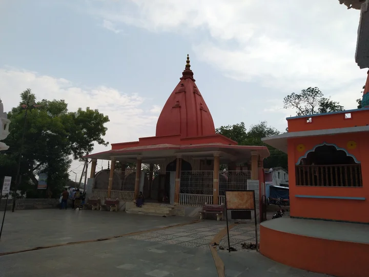 Shri Raj Rajeshwar Temple | What to Know Before You Go
