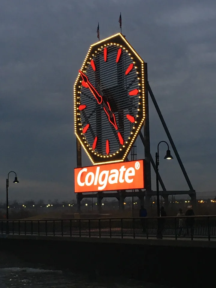 Colgate Clock in Jersey City, New Jersey - Ask AI | mindtrip