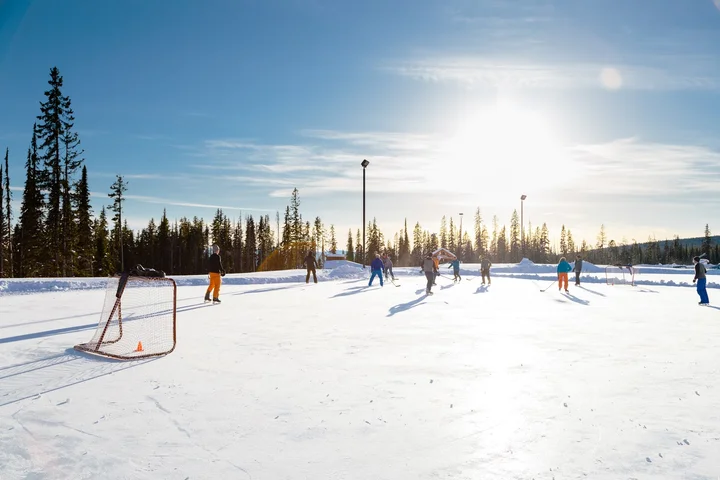 Big White Ice Skating Rink and Skate Rentals