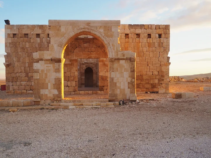 Qasr Al-Hallabat in Zarqa Governorate - Ask AI | mindtrip