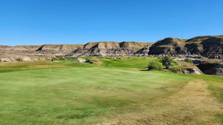 Dinosaur Trail Golf & Country Club - Ask AI | mindtrip