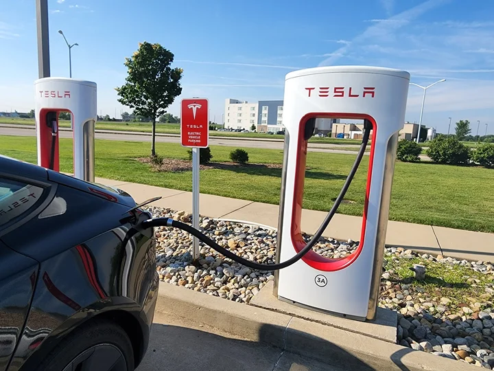 Tesla Supercharger in Springfield - Ask AI | mindtrip