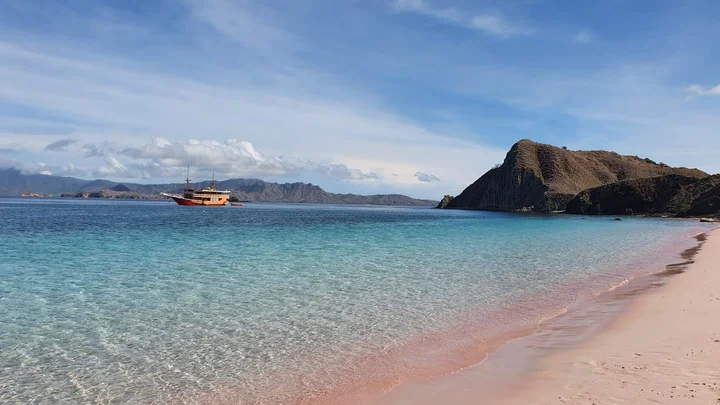 Pink Beach | What to Know Before You Go