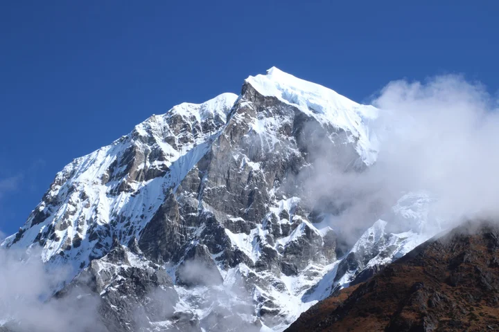 Mount Pandim in Sakyong-Pentong, Sikkim - Ask AI | mindtrip